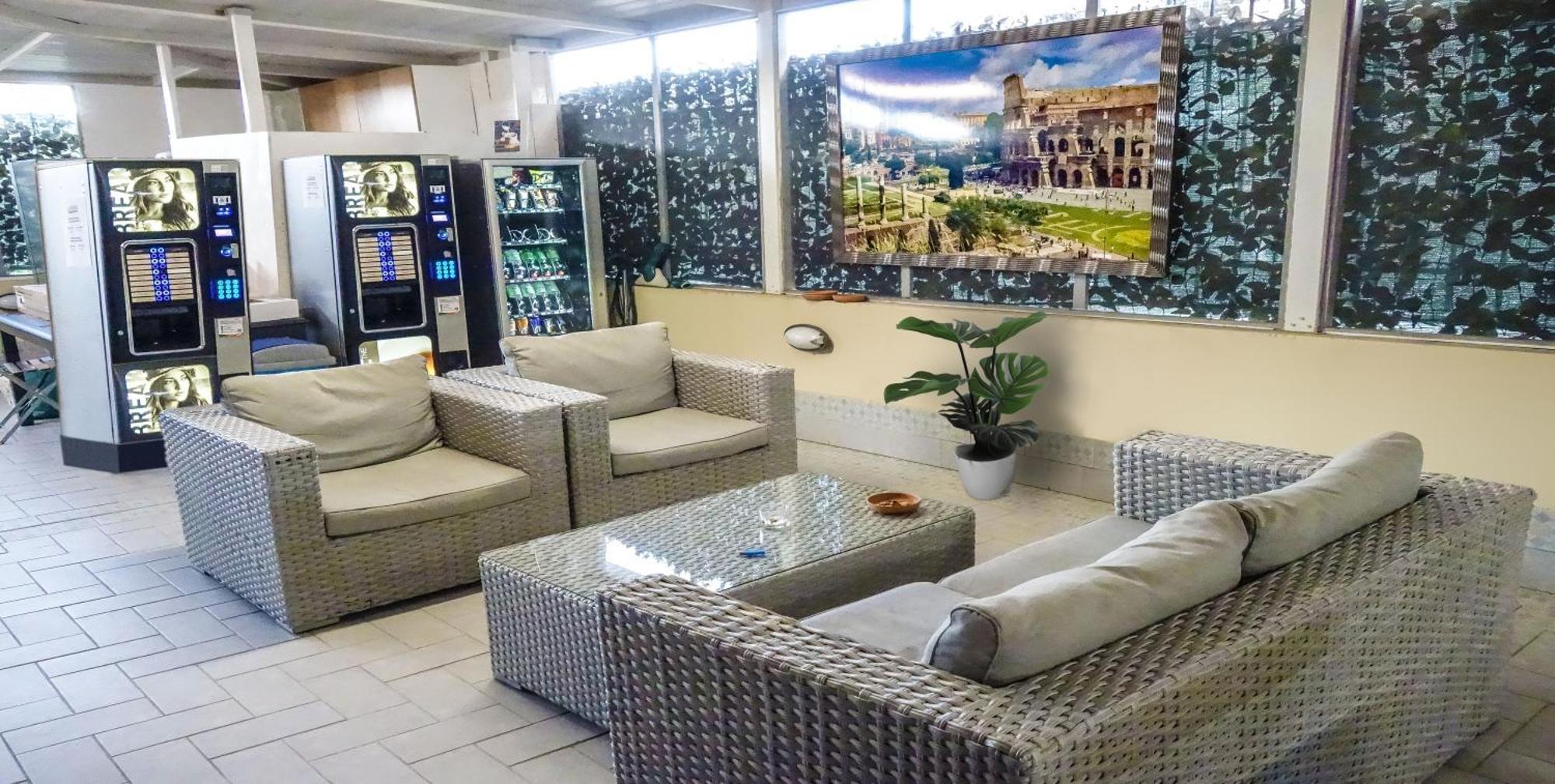 فيوميتشينو La Fiera Guesthouse المظهر الخارجي الصورة