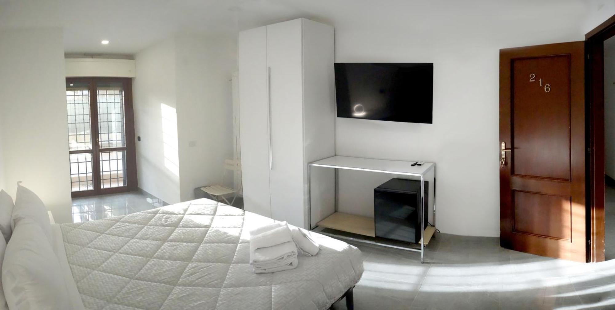 فيوميتشينو La Fiera Guesthouse المظهر الخارجي الصورة